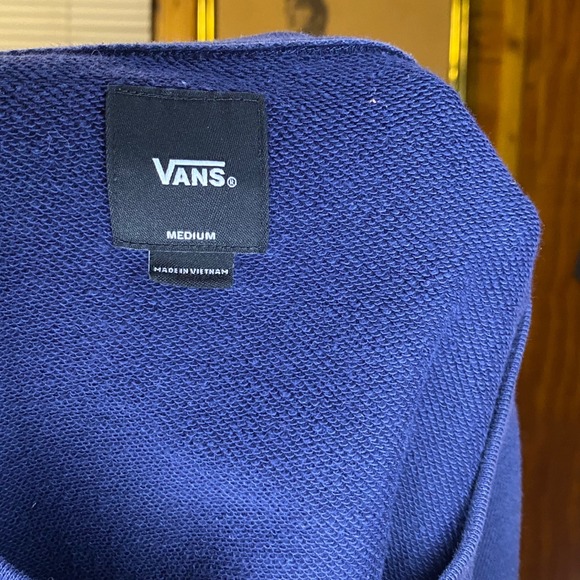 Vans Sweatshirt Crewneck Blue Graphic Floral "Listen Closely For Peace" M - Picture 3 of 3